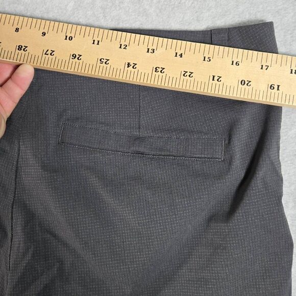 Lululemon Shorts Men 33 Black Commission WovenAir 7" Lightweight Preppy Work Gol - Picture 7 of 10
